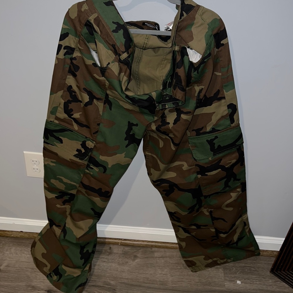 Size 16 cargo fatigue pants